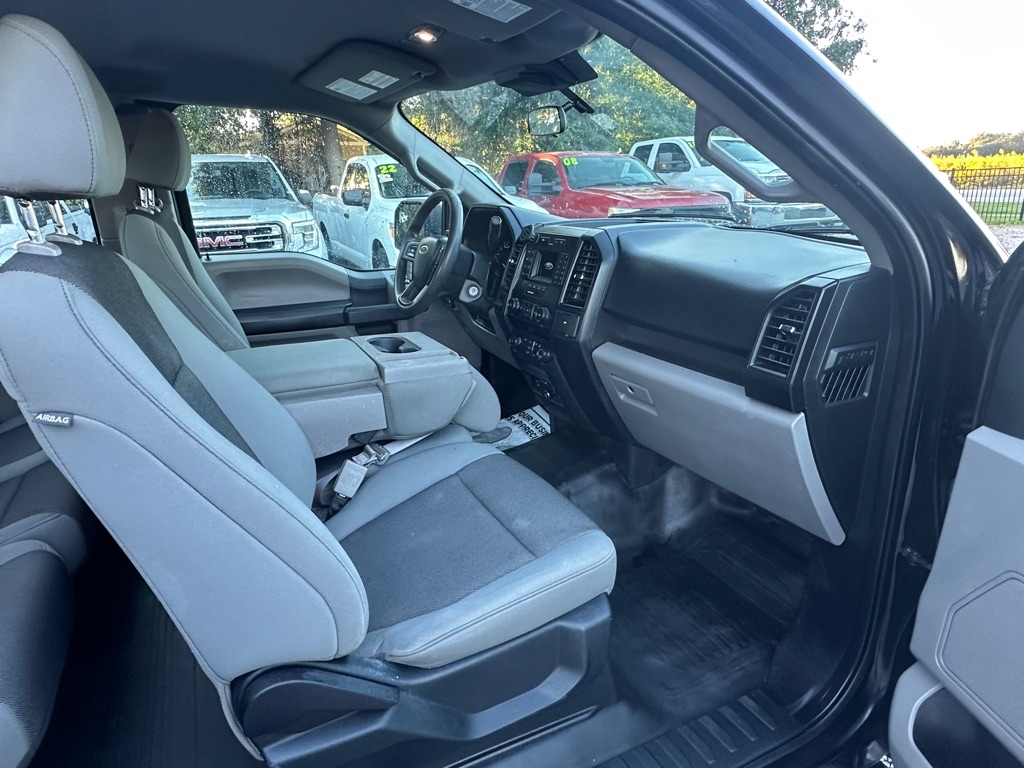 Ford F-150 XL SuperCab 8-ft. 2WD 2020