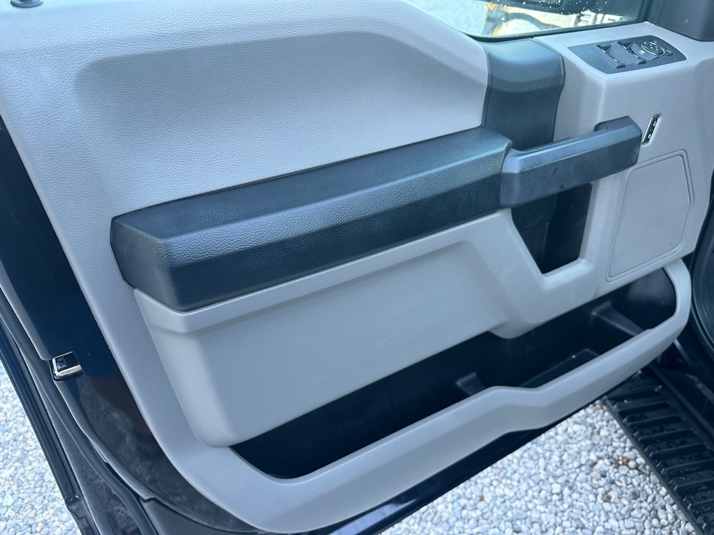 Ford F-150 XL SuperCab 8-ft. 2WD 2020