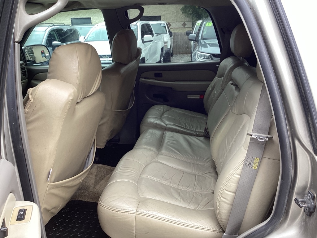 Chevrolet Tahoe 2WD 2002 Chevrolet Tahoe 2WD 2002