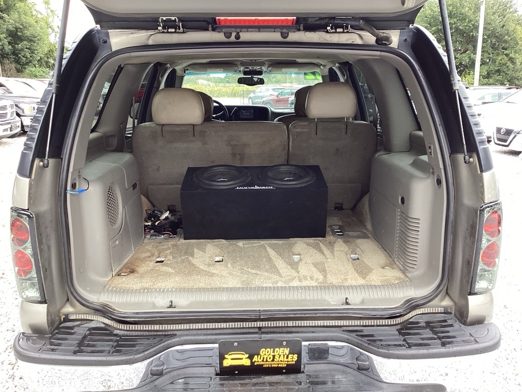 Chevrolet Tahoe 2WD 2002 Chevrolet Tahoe 2WD 2002