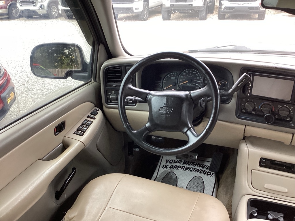 Chevrolet Tahoe 2WD 2002 Chevrolet Tahoe 2WD 2002