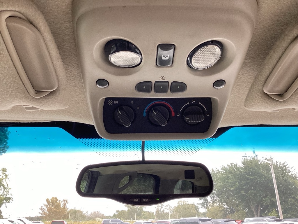 Chevrolet Tahoe 2WD 2002 Chevrolet Tahoe 2WD 2002