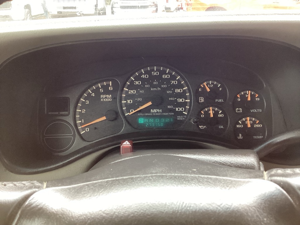 Chevrolet Tahoe 2WD 2002 Chevrolet Tahoe 2WD 2002