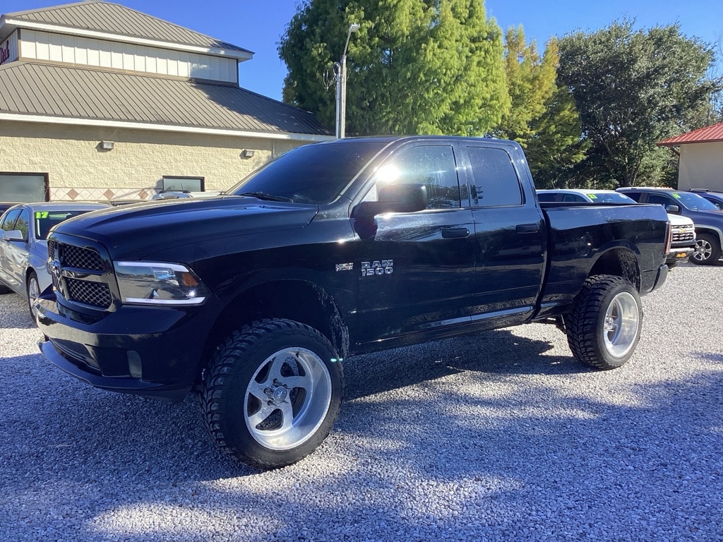 RAM 1500 Tradesman Quad Cab 4WD 2015 RAM 1500 Tradesman Quad Cab 4WD 2015
