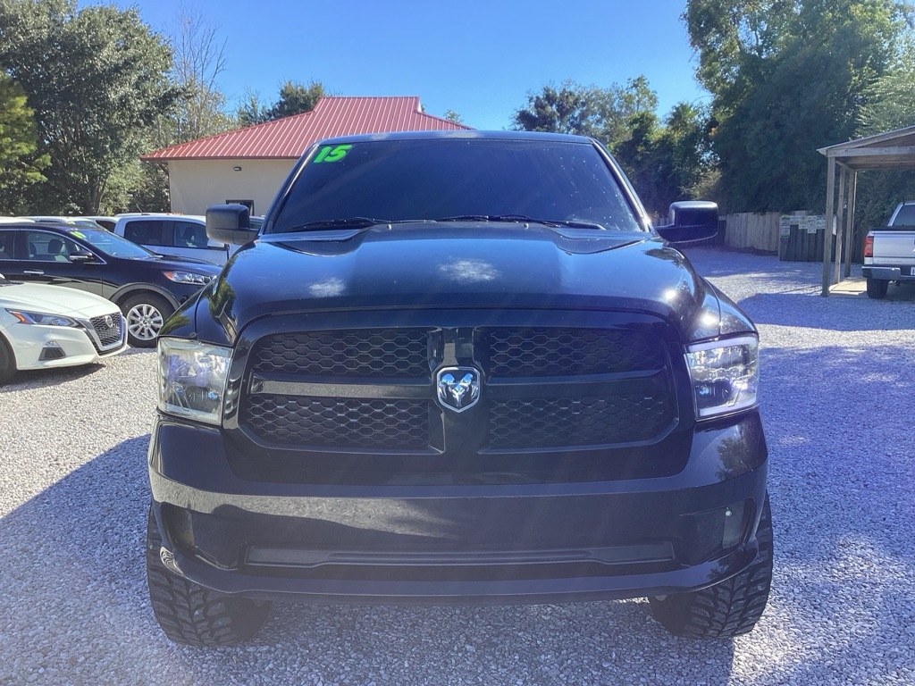 RAM 1500 Tradesman Quad Cab 4WD 2015 RAM 1500 Tradesman Quad Cab 4WD 2015