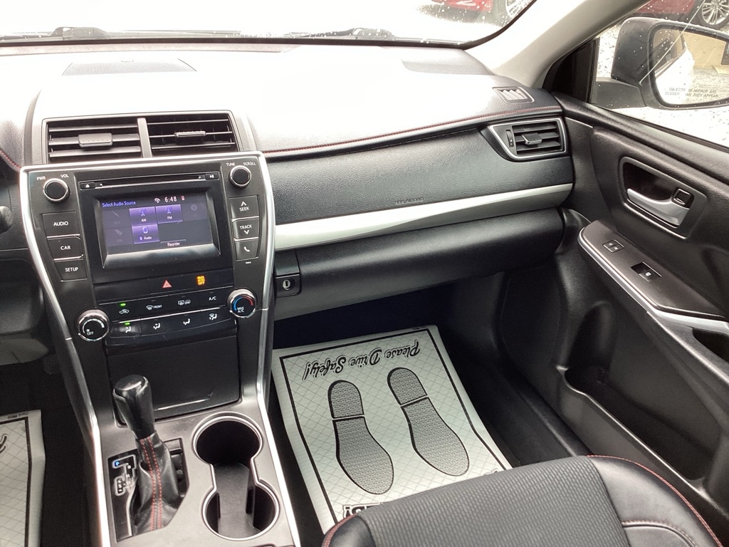 Toyota Camry LE 2017