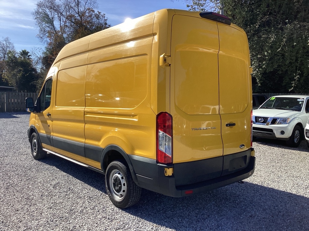 Ford Transit 250 Van Low Roof w/Sliding Pass. 130-in. WB 2021