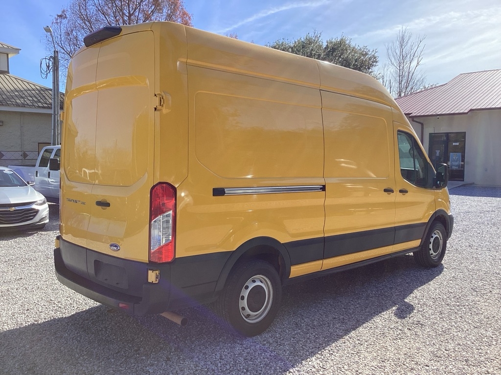 Ford Transit 250 Van Low Roof w/Sliding Pass. 130-in. WB 2021