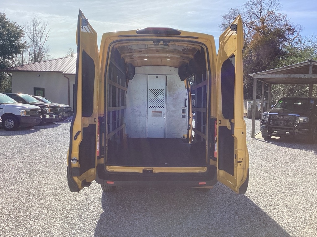 Ford Transit 250 Van Low Roof w/Sliding Pass. 130-in. WB 2021