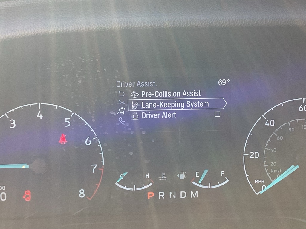 Ford Transit 250 Van Low Roof w/Sliding Pass. 130-in. WB 2021