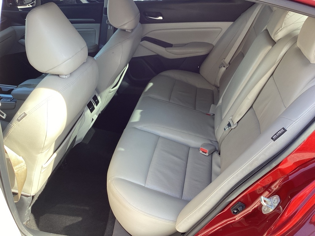 Nissan Altima VC-T Platinum 2019