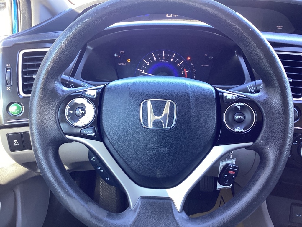 Honda Civic LX Sedan 5-Speed AT 2013