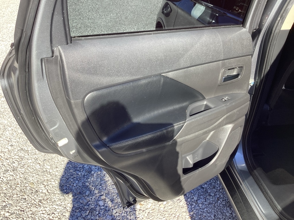 Mitsubishi Outlander SE 2WD 2017