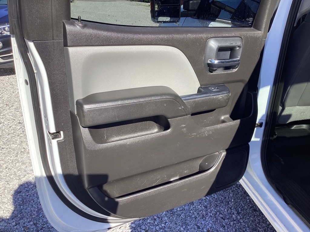 Chevrolet Silverado 3500HD Work Truck Crew Cab 4WD 2016