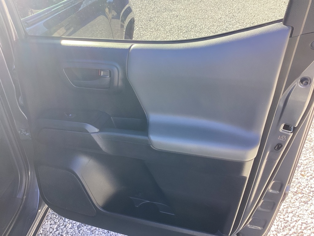 Toyota Tacoma SR5 Double Cab Long Bed I4 6AT 2WD 2020