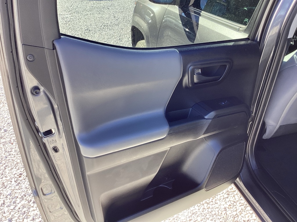 Toyota Tacoma SR5 Double Cab Long Bed I4 6AT 2WD 2020