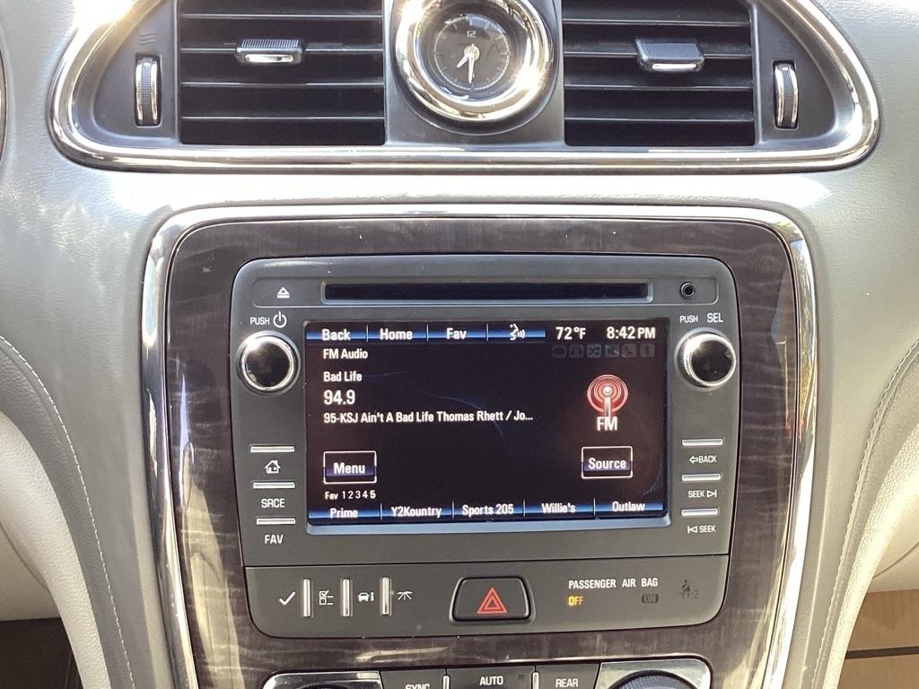 Buick Enclave Convenience FWD 2016