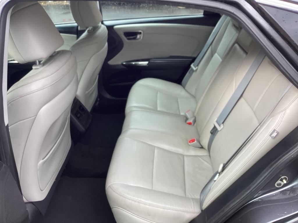 Toyota Avalon XLE 2018