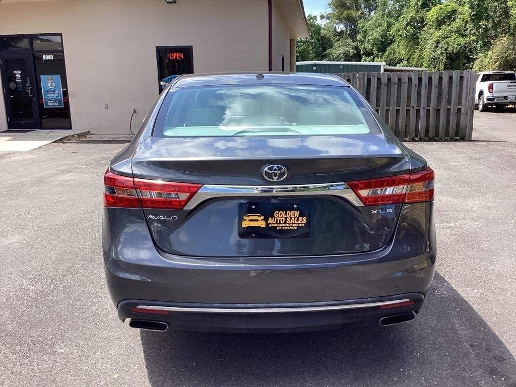 Toyota Avalon XLE 2018