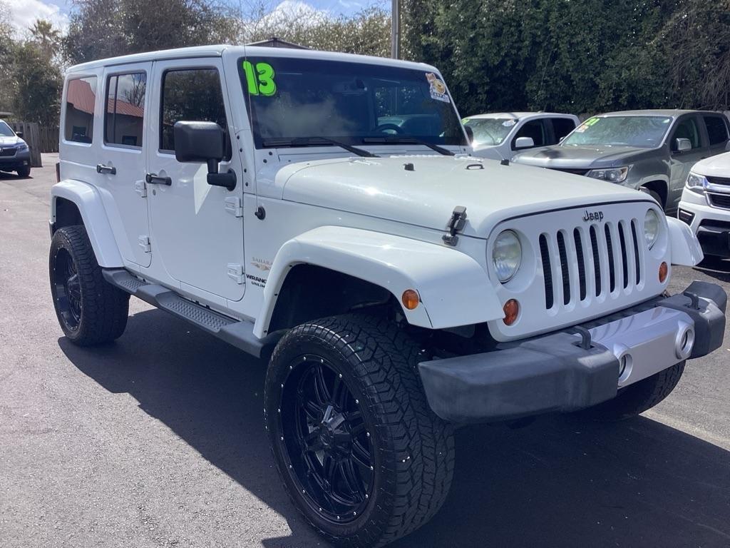Jeep Wrangler Unlimited Sahara 4WD 2013