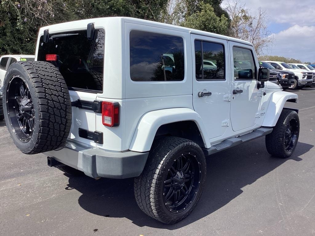 Jeep Wrangler Unlimited Sahara 4WD 2013