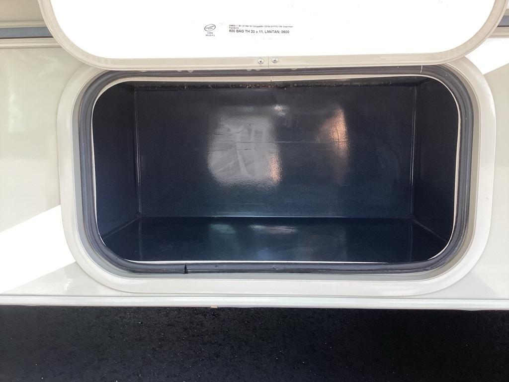 Coachmen Leprechaun  2020