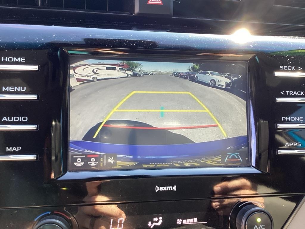 Toyota Camry SE 2020