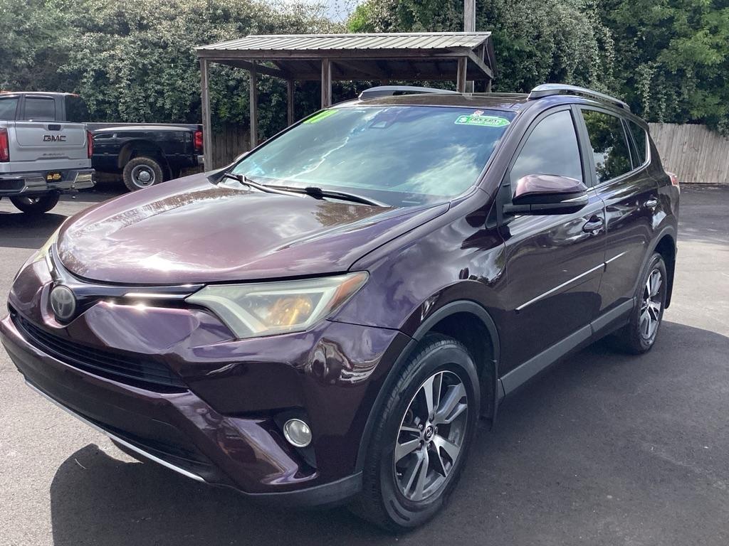 Toyota RAV4 XLE AWD 2017