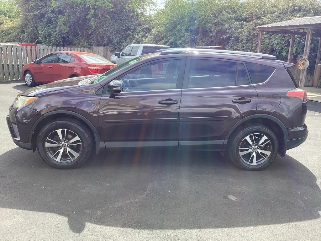 Toyota RAV4 XLE AWD 2017