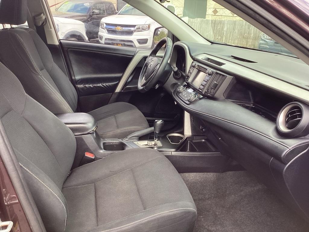 Toyota RAV4 XLE AWD 2017