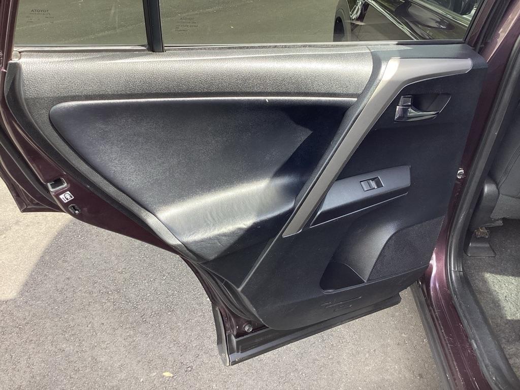 Toyota RAV4 XLE AWD 2017