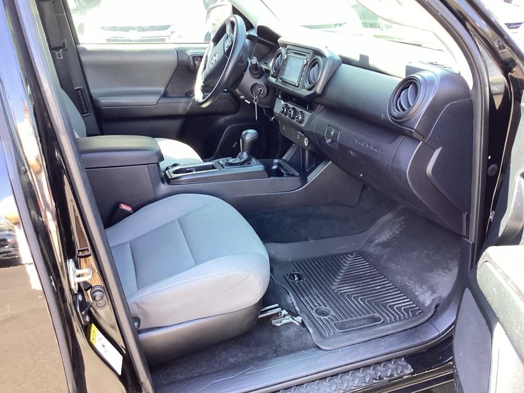 Toyota Tacoma SR5 Access Cab I4 6AT 2WD 2016