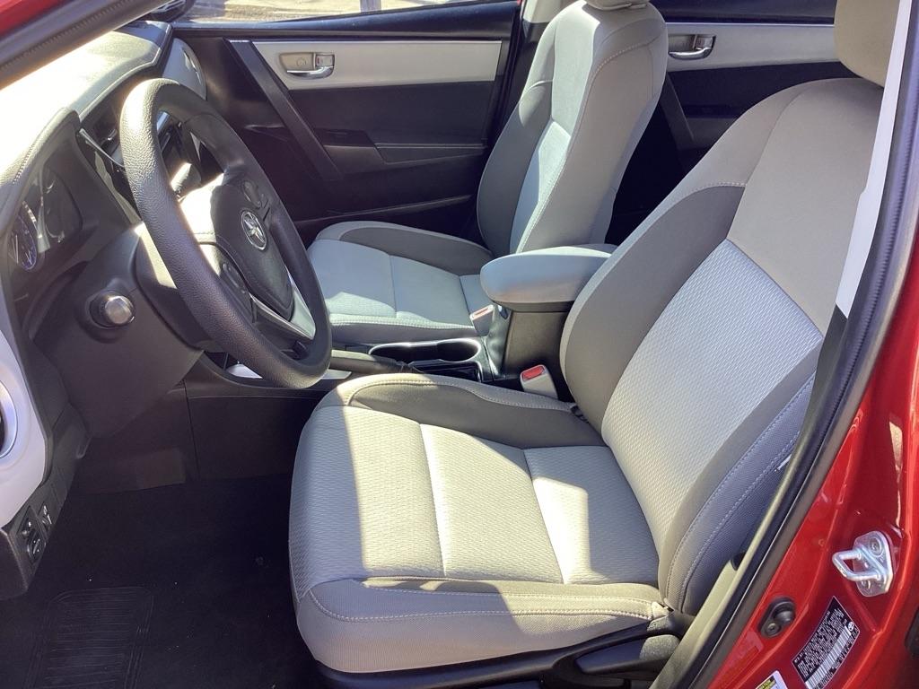 Toyota Corolla L CVT 2017