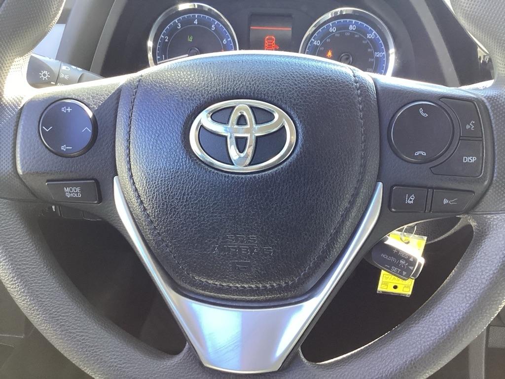 Toyota Corolla L CVT 2017