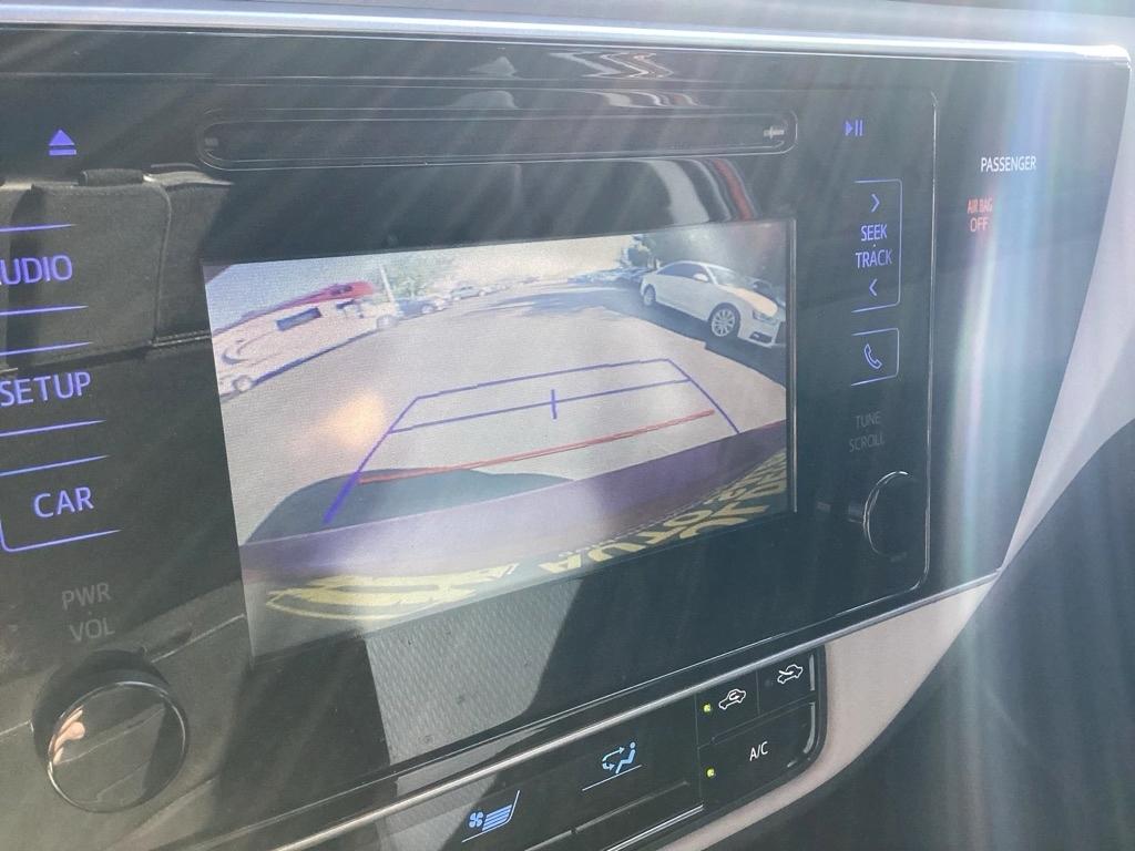 Toyota Corolla L CVT 2017