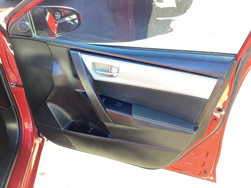 Toyota Corolla L CVT 2017