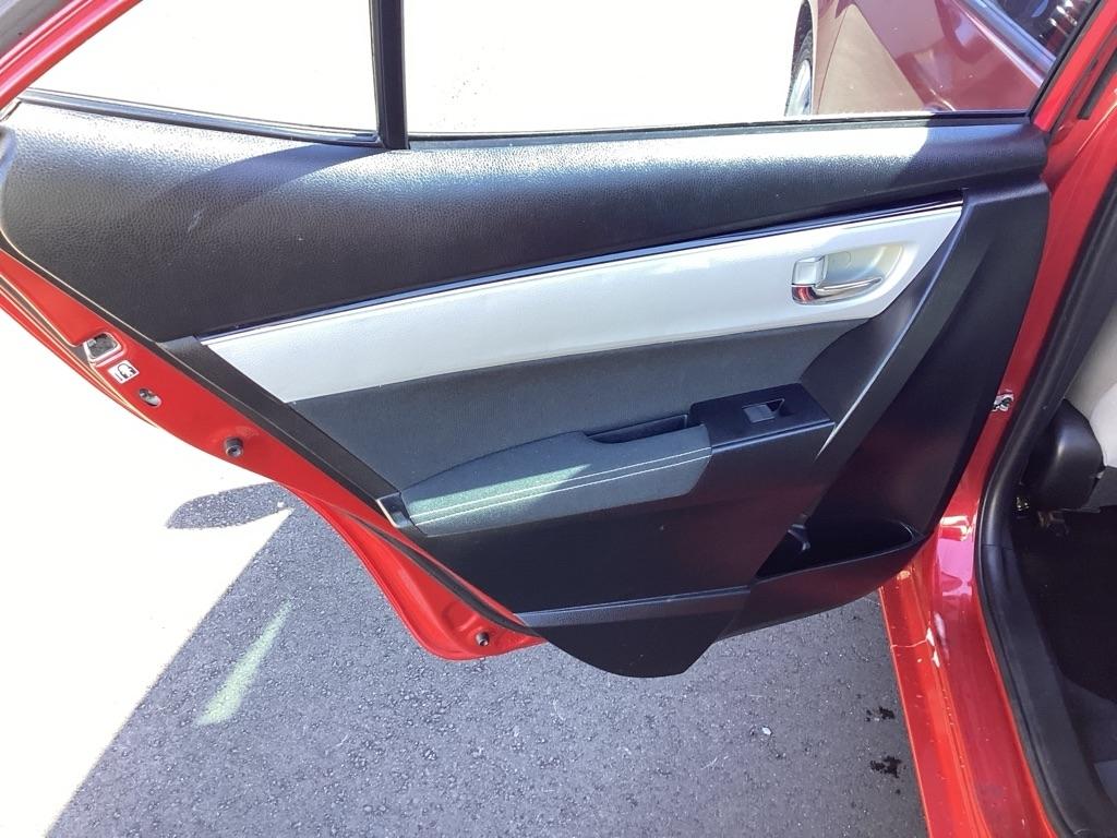 Toyota Corolla L CVT 2017