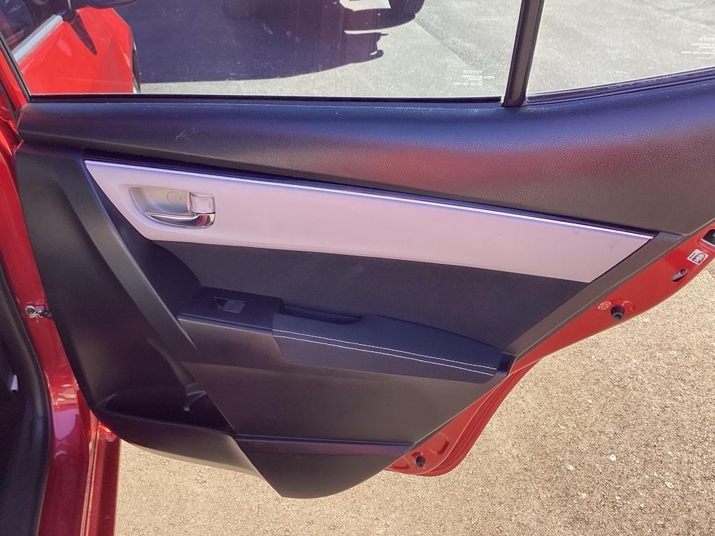 Toyota Corolla L CVT 2017