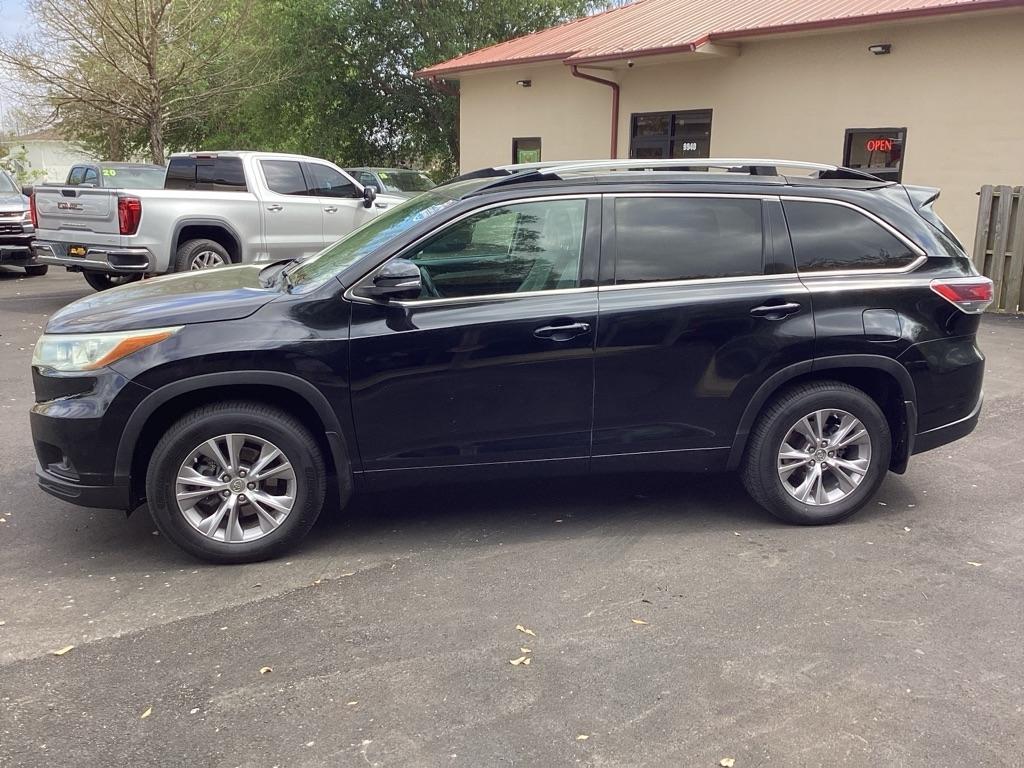 Toyota Highlander XLE AWD V6 2015