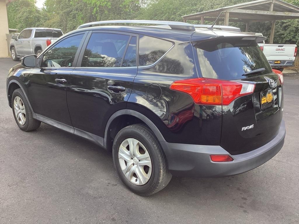 Toyota RAV4 LE FWD 2014