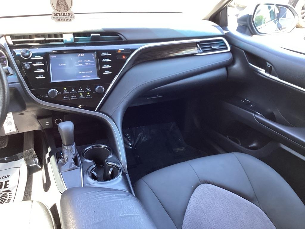 Toyota Camry L 2018