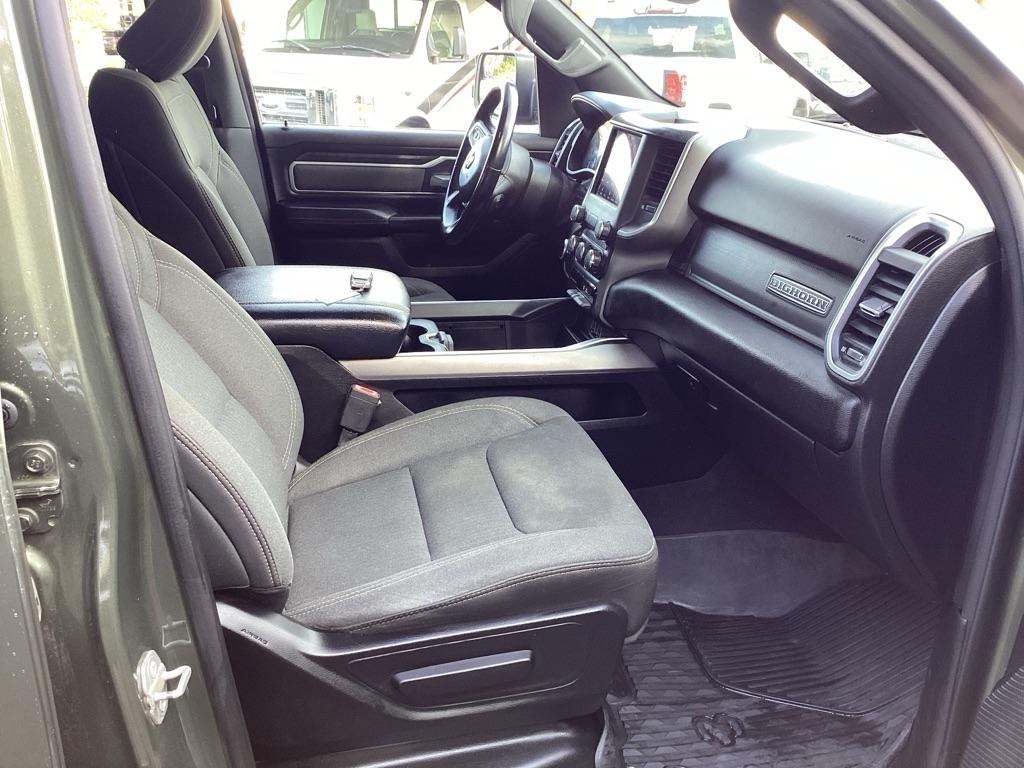 RAM 1500 Big Horn Quad Cab 2WD 2021