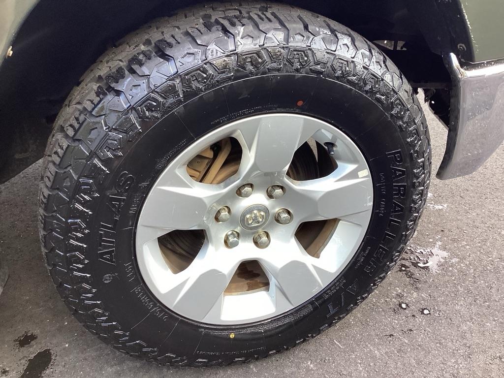 RAM 1500 Big Horn Quad Cab 2WD 2021