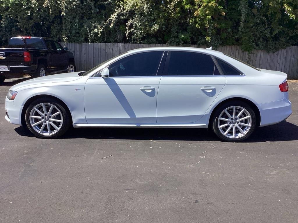 Audi A4 2.0 T Sedan FrontTrak Multitronic 2015