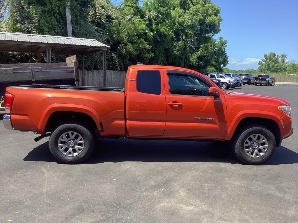 Toyota Tacoma SR5 Access Cab I4 6AT 2WD 2016