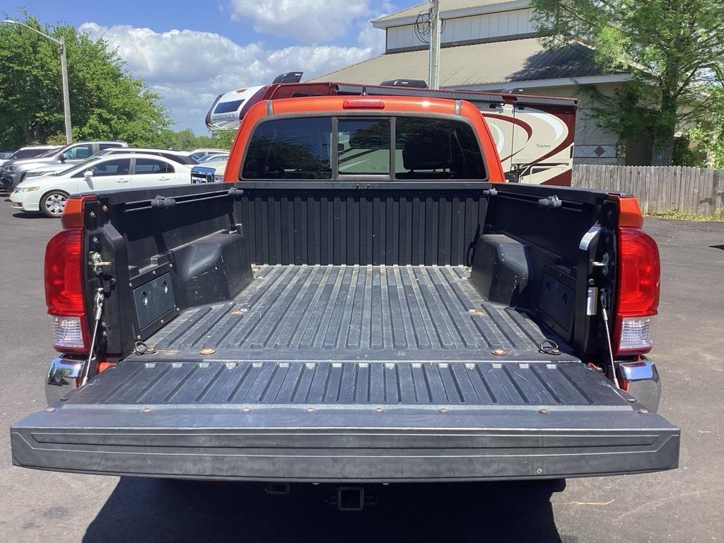 Toyota Tacoma SR5 Access Cab I4 6AT 2WD 2016