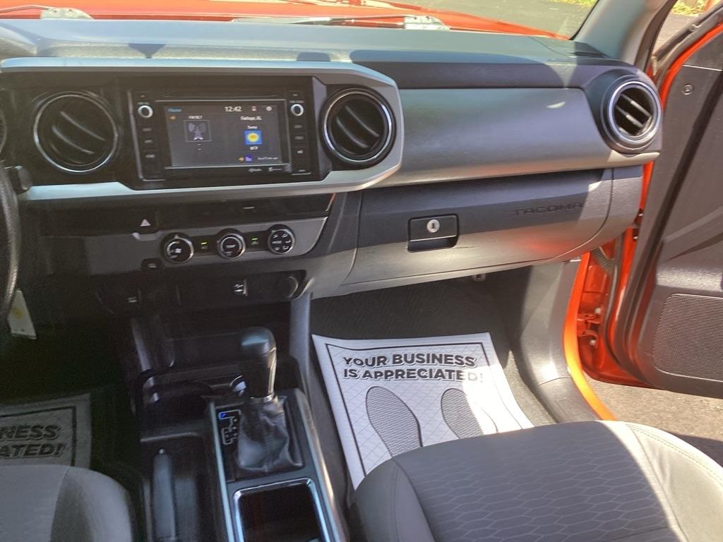 Toyota Tacoma SR5 Access Cab I4 6AT 2WD 2016