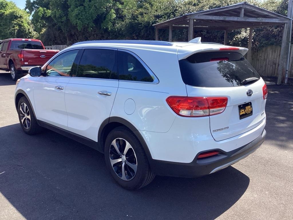 Kia Sorento EX V6 2WD 2017