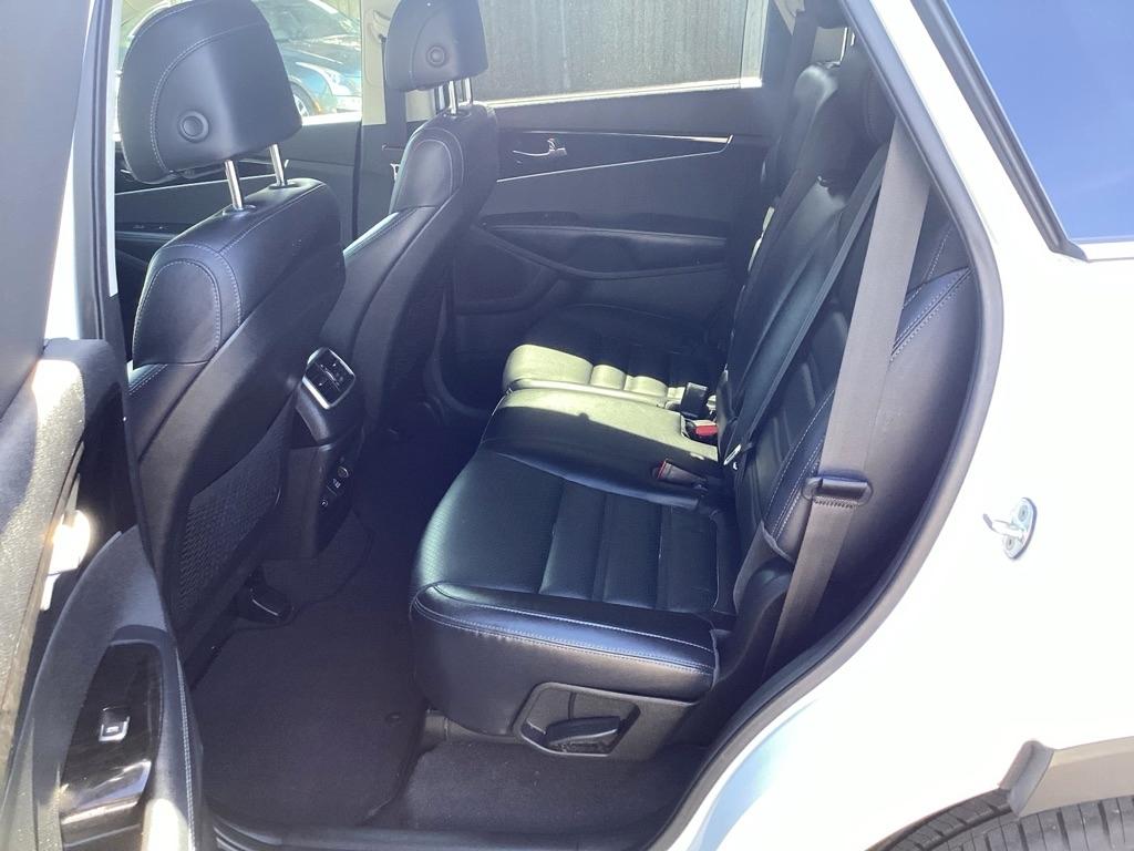 Kia Sorento EX V6 2WD 2017