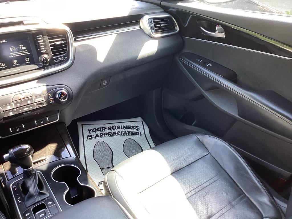 Kia Sorento EX V6 2WD 2017